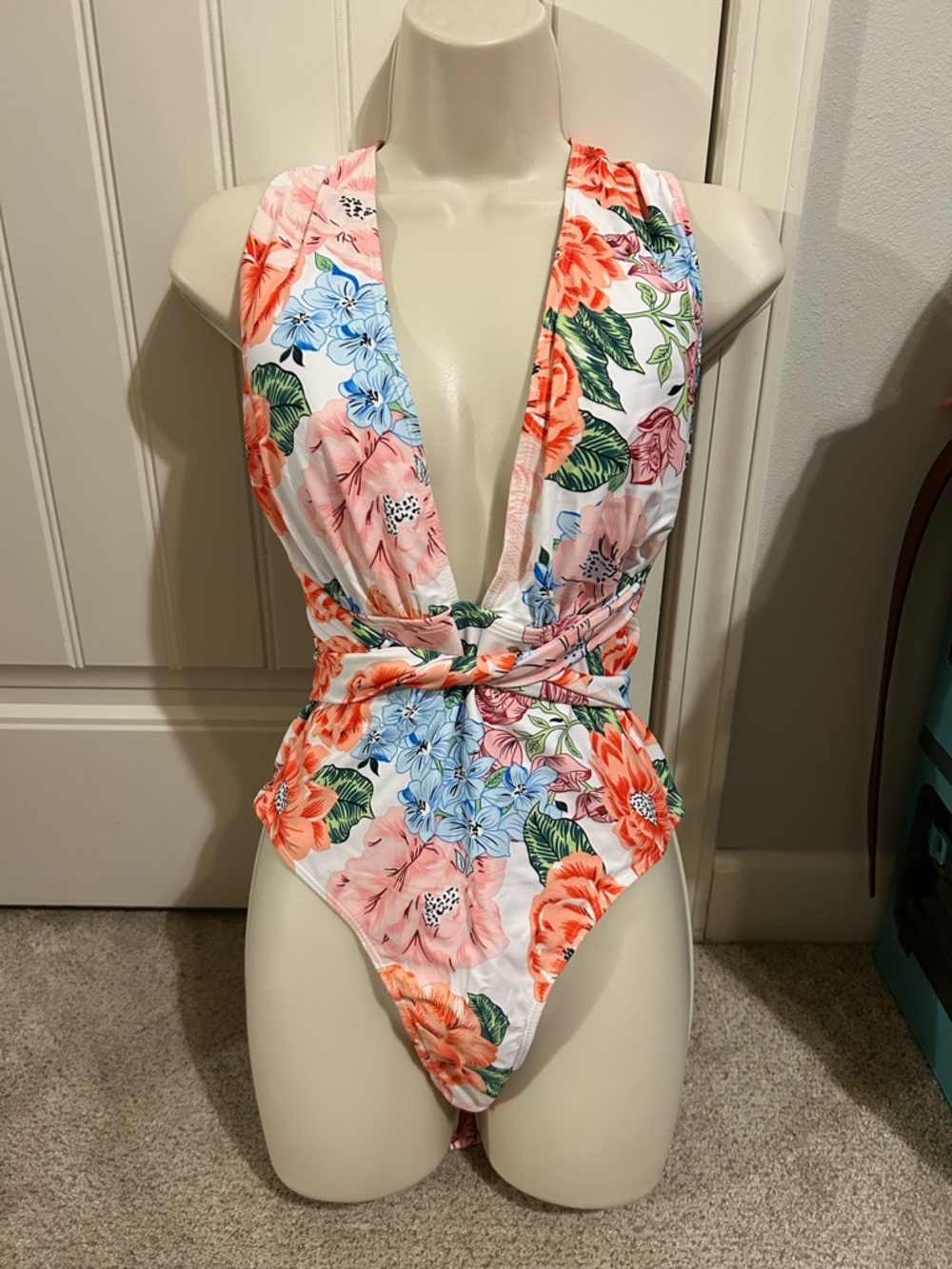 NWT Edel Qual Multi Wear Deep Plunge Floral One Piece Swimsuit Sz XL